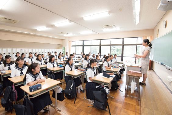 best course for nepali student